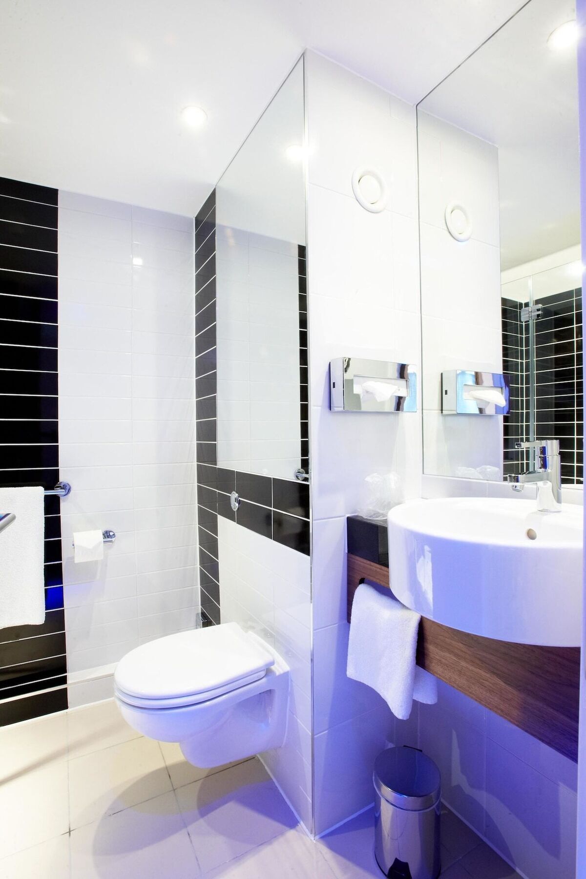 Holiday Inn Express - Derry - Londonderry By Ihg Eksteriør billede